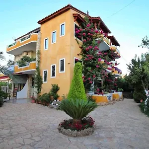 Flower Garden Appartamento Ksamil